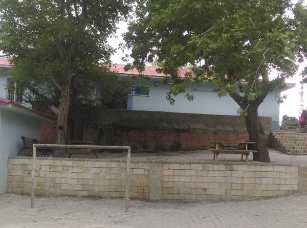 Yeşilkent Şehit Erdoğan Korkmaz Ortaokulu Fotoğrafı